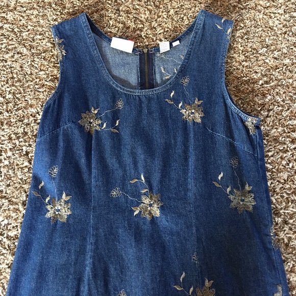 Jean Dress - Picture 2 of 5